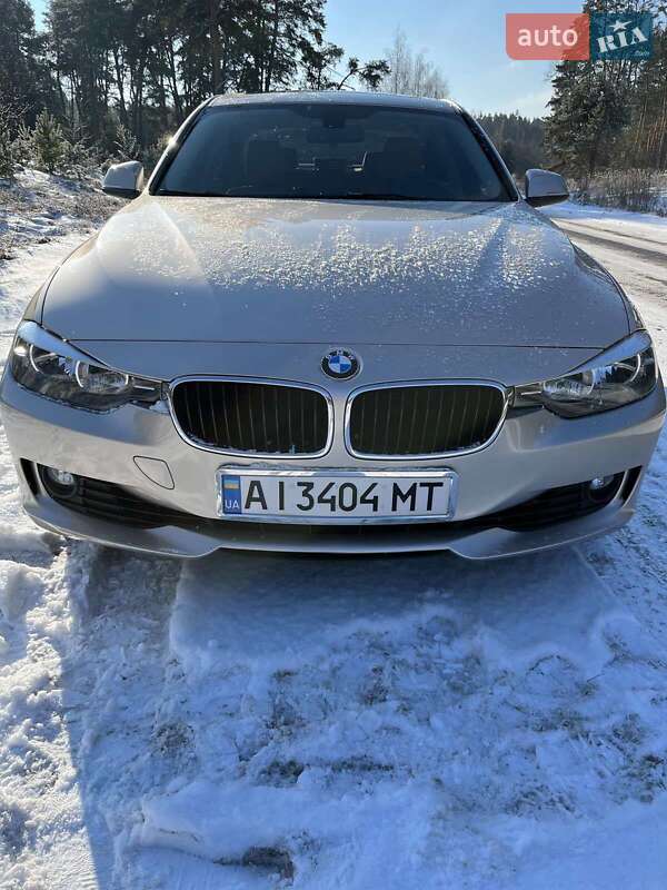 Седан BMW 3 Series 2014 в Баришівка
