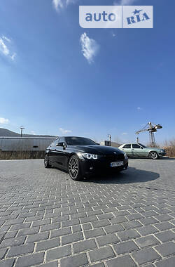 Седан BMW 3 Series 2012 в Долине