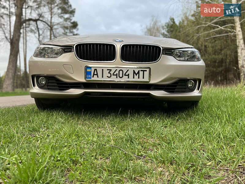 Седан BMW 3 Series 2014 в Баришівка