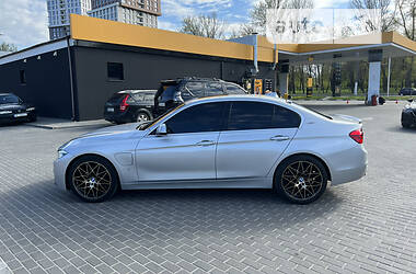 BMW 3 Series 2017