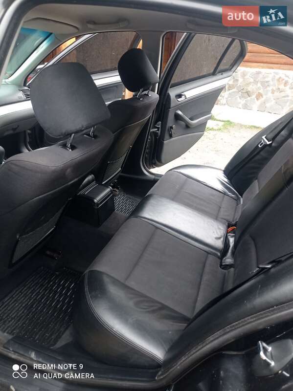 Седан BMW 3 Series 2002 в Турке фото 14 Седан BMW 3 Series 2002 в Турке