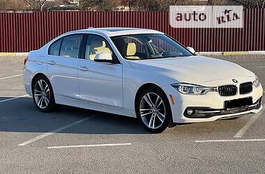 Седан BMW 3 Series 2017 в Киеве