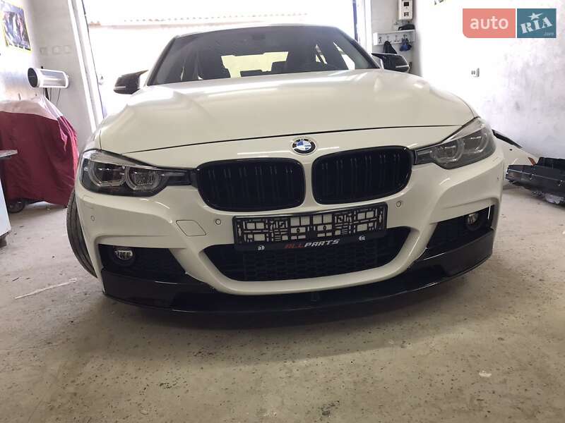 Седан BMW 3 Series 2014 в Хмельницком