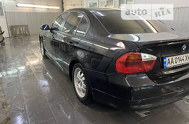 Седан BMW 3 Series 2007 в Киеве