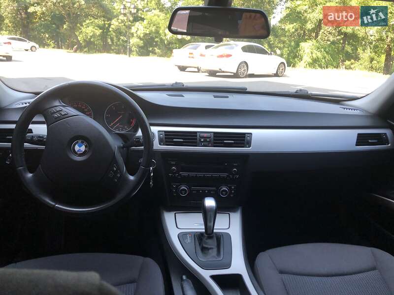 Универсал BMW 3 Series 2008 в Одессе фото 25 Универсал BMW 3 Series 2008 в Одессе