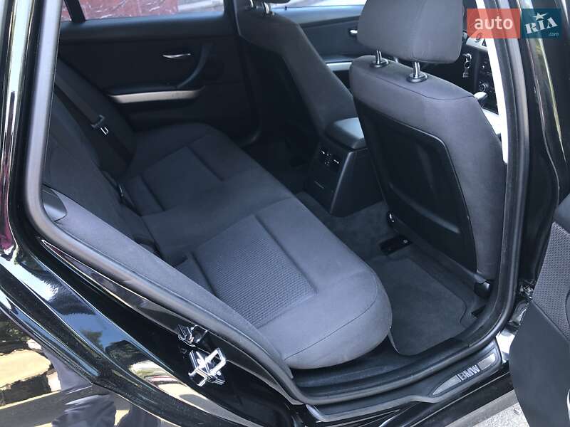 Универсал BMW 3 Series 2008 в Одессе фото 27 Универсал BMW 3 Series 2008 в Одессе