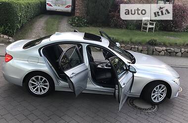 Седан BMW 3 Series 2018 в Львове