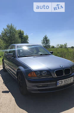 Седан BMW 3 Series 2000 в Мене