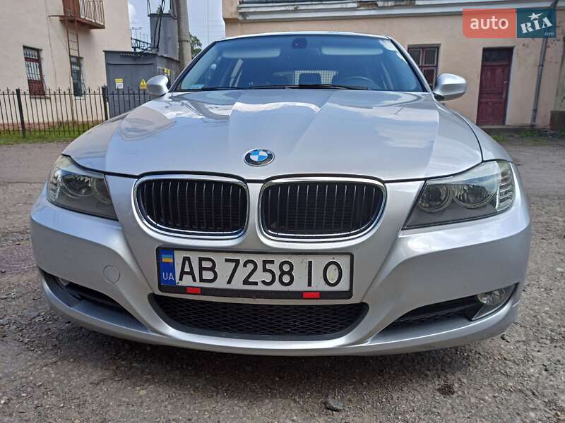 Універсал BMW 3 Series 2010 в Полтаві фото Універсал BMW 3 Series 2010 в Полтаві