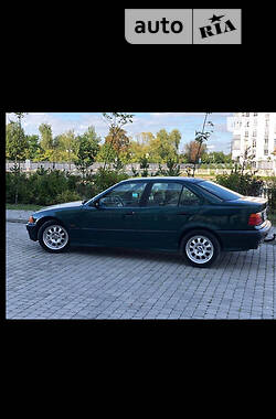 Седан BMW 3 Series 1995 в Коломиї