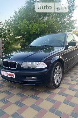 Седан BMW 3 Series 2000 в Гайсину