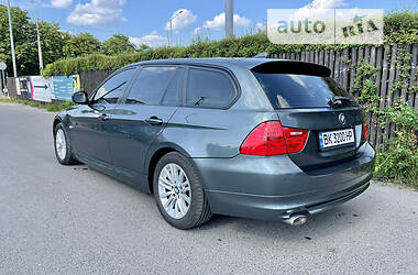 Універсал BMW 3 Series 2010 в Луцьку