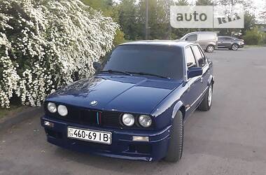 Седан BMW 3 Series 1985 в Івано-Франківську