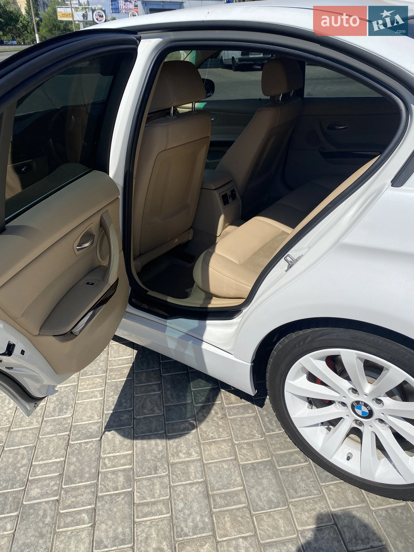 2010 BMW 3er - мініатюра 17