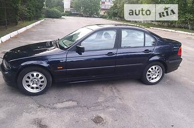 Седан BMW 3 Series 2000 в Мироновке