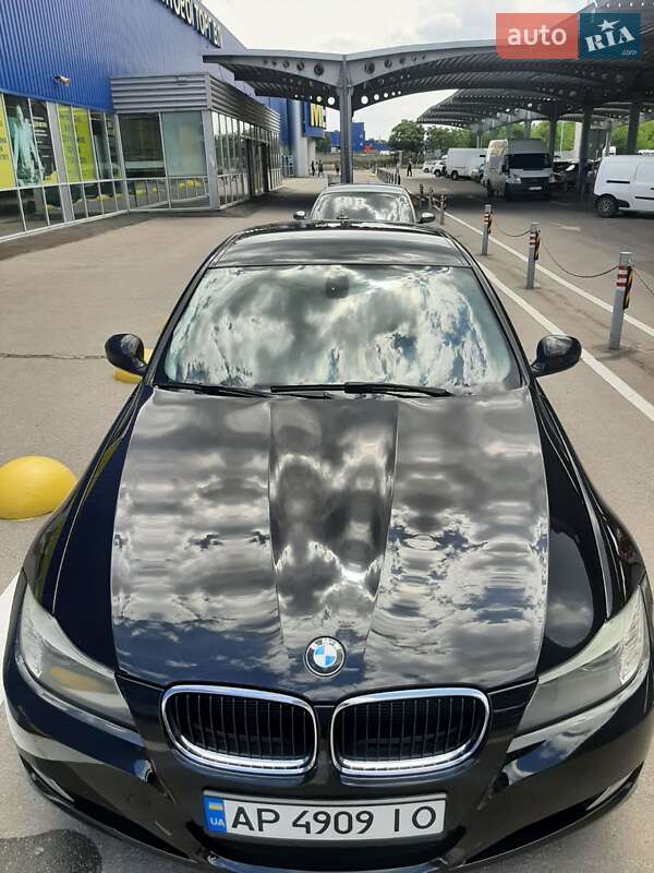 Универсал BMW 3 Series 2011 в Запорожье