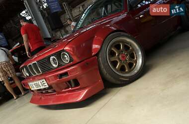 Седан BMW 3 Series 1985 в Харкові