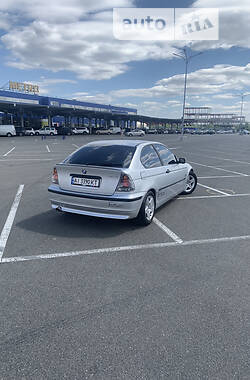 Хетчбек BMW 3 Series 2002 в Києві