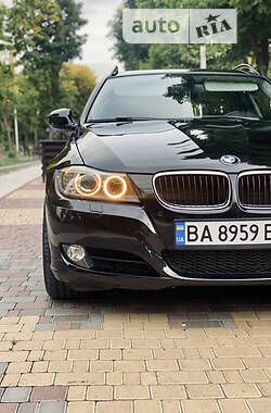 Універсал BMW 3 Series 2010 в Кропивницькому