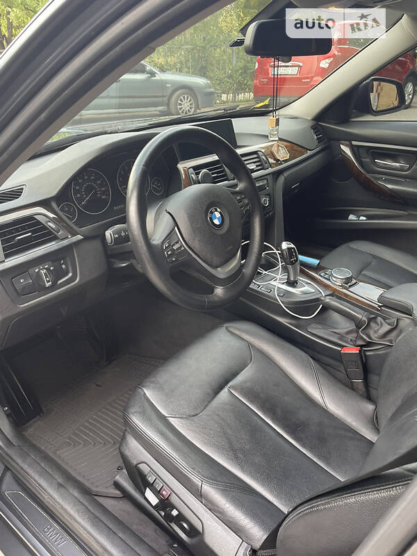 Седан BMW 3 Series 2015 в Боярке