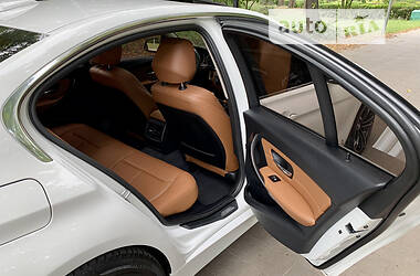 Седан BMW 3 Series 2015 в 