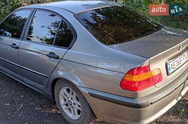 Седан BMW 3 Series 2003 в Першотравенске