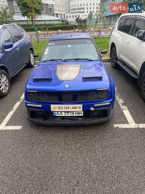 Седан BMW 3 Series 1986 в Києві