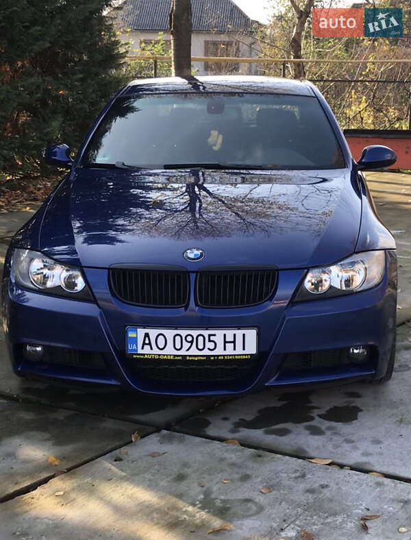 Седан BMW 3 Series 2007 в Іршаві