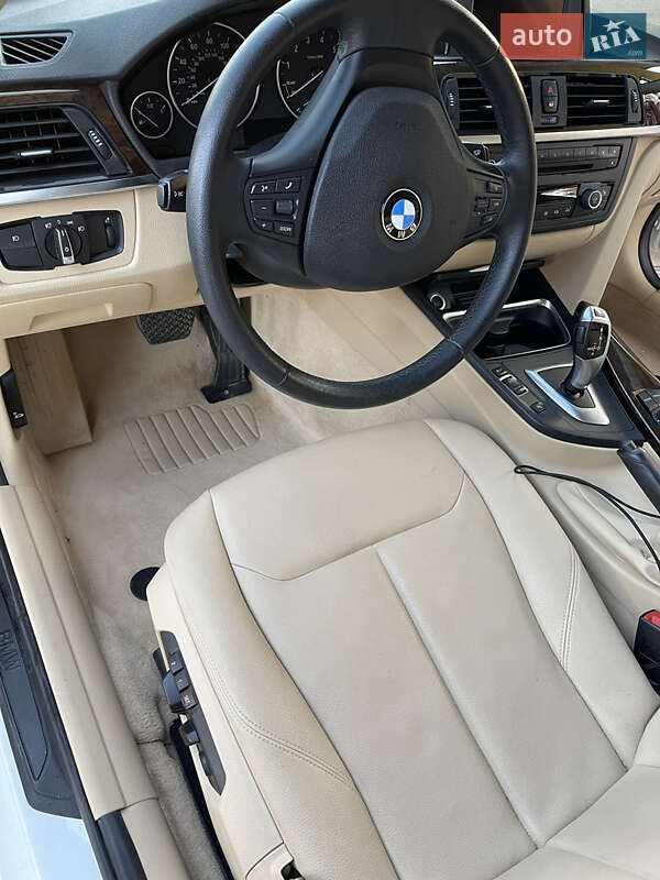 Седан BMW 3 Series 2014 в Тернополі