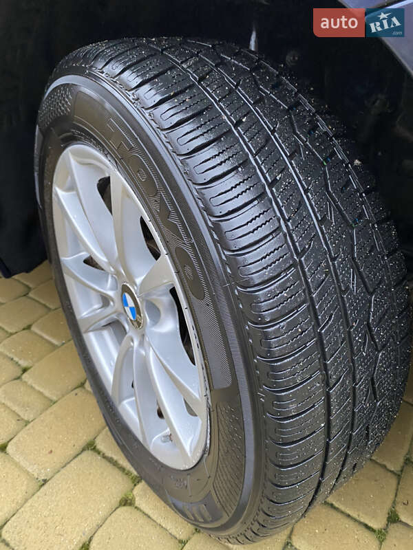 Универсал BMW 3 Series 2015 в Ровно