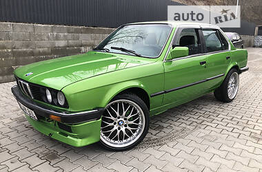 Седан BMW 3 Series 1986 в Галиче