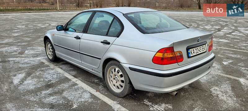 Седан BMW 3 Series 2002 в Києві