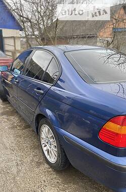 Седан BMW 3 Series 2004 в Гайсине