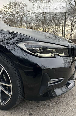 Седан BMW 3 Series 2019 в 