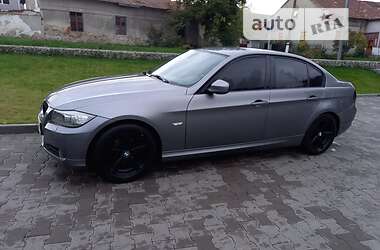 Седан BMW 3 Series 2009 в Бурштыне