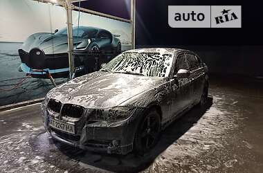 Седан BMW 3 Series 2009 в Бурштыне