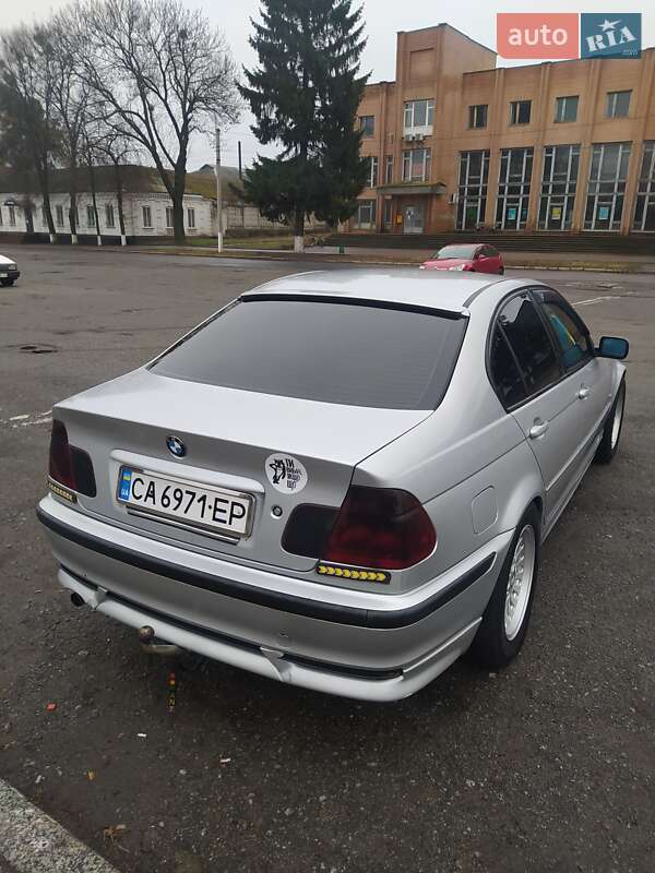 Седан BMW 3 Series 1999 в Киеве