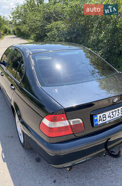 Седан BMW 3 Series 2004 в 