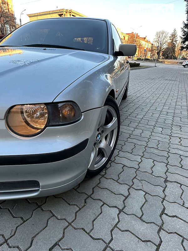 Купе BMW 3 Series 2001 в 