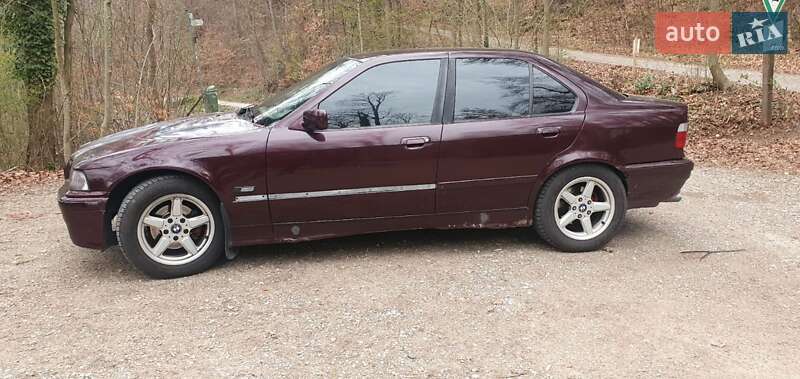 BMW 3 Series 1992