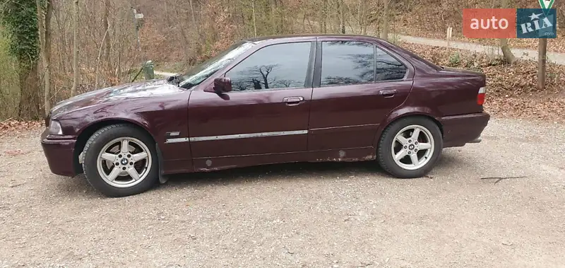BMW 3 Series 1992