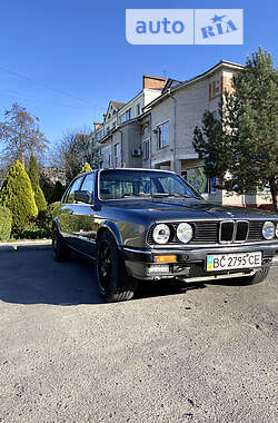 Седан BMW 3 Series 1986 в Ладыжине