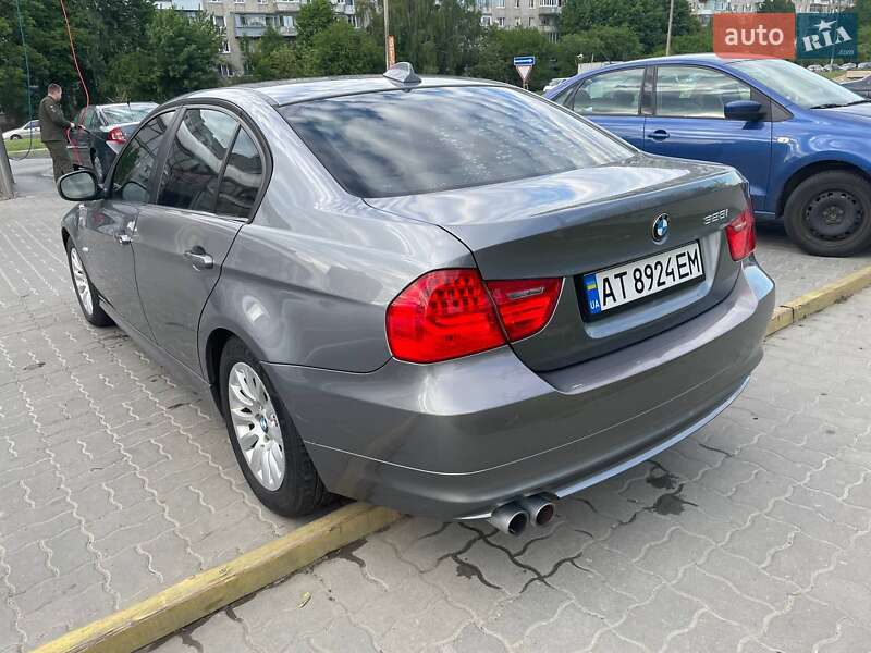 Седан BMW 3 Series 2008 в Львове