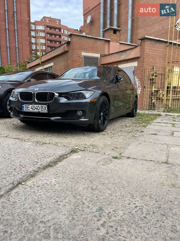 Седан BMW 3 Series 2013 в Одесі