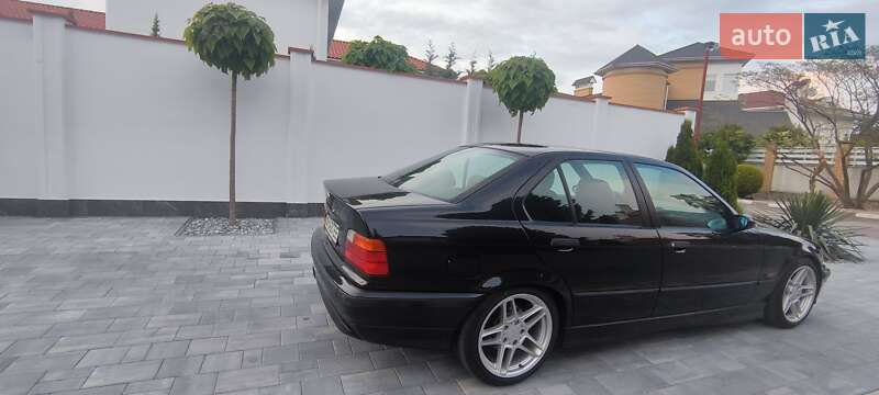 Седан BMW 3 Series 1996 в Одессе