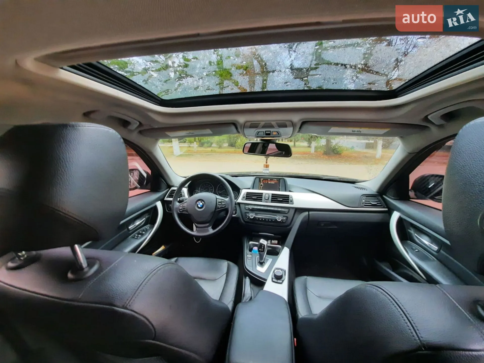 2012 BMW 3er - мініатюра 12