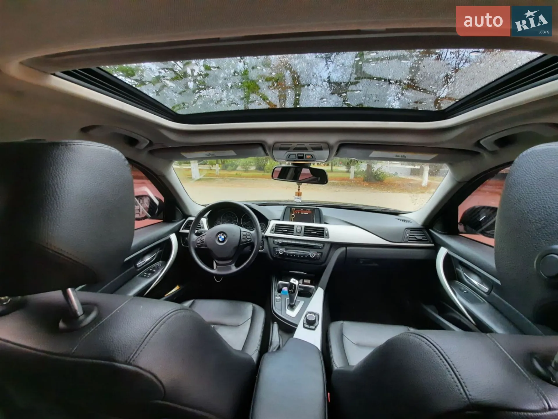 2012 BMW 3er - мініатюра 24