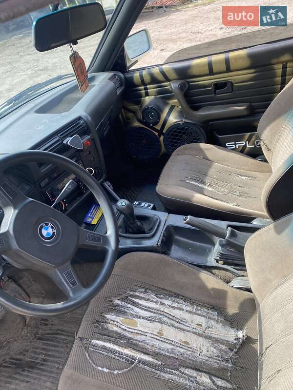 Купе BMW 3 Series 1985 в Слов'янську