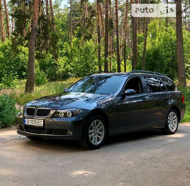 Універсал BMW 3 Series 2008 в Чернігові