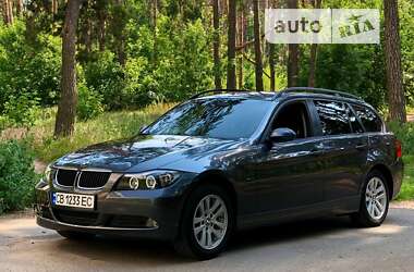 Універсал BMW 3 Series 2008 в Чернігові